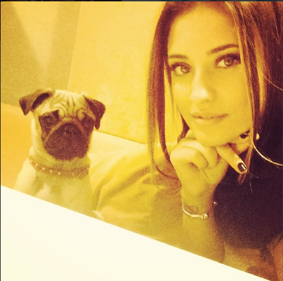 Gafa facuta de Antonia intr-o poza pe Facebook. Ce a "scapat" vedeta in imagine