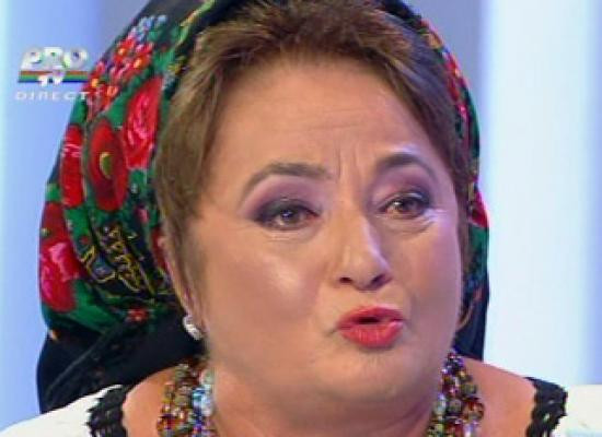 Laura Lavric, in proces cu sora ei, dupa ce aceasta a afirmat ca artista a castigat bani din prostitutie