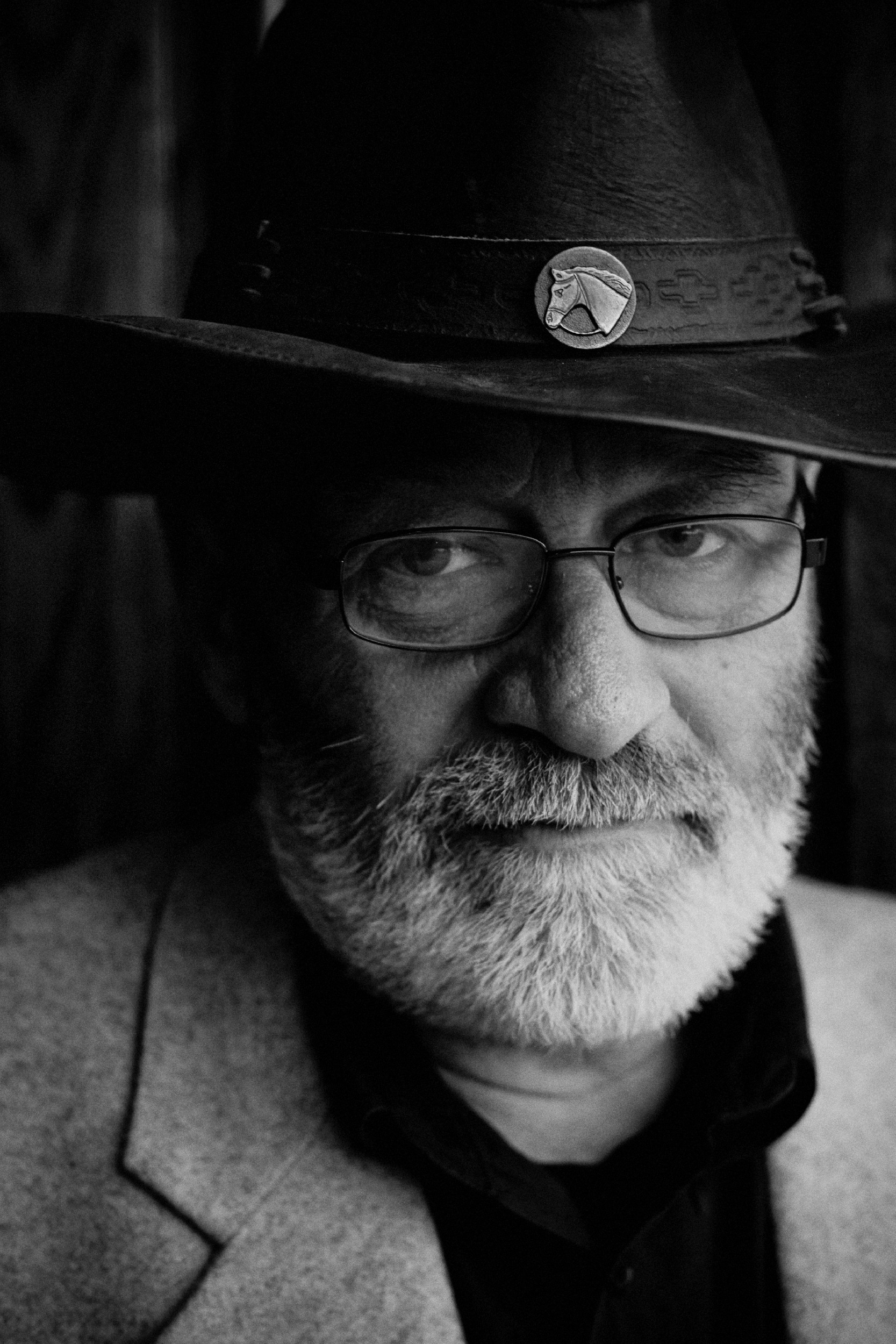 Poetul clujean Ion Muresan, castigatorul Premiului National de Poezie Mihai Eminescu