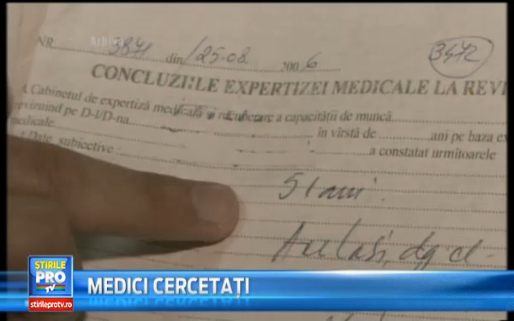 Doi medici din Salaj sunt suspectat de afaceri cu pensii ilegale. Cum ii pensionau mai devreme pe pacienti