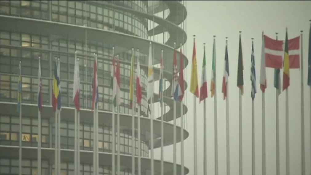 Parlamentul European critica discriminarea romanilor pe piata muncii din Uniunea Europeana