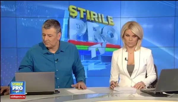 Momente dramatice pentru o soferita dupa ce a plonjat cu masina in Bega. Cum s-a incheiat operatiunea de salvare