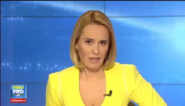 Cum arata in prezent cea mai batrana mama din Romania si fiica ei. Eliza a implinit 9 ani