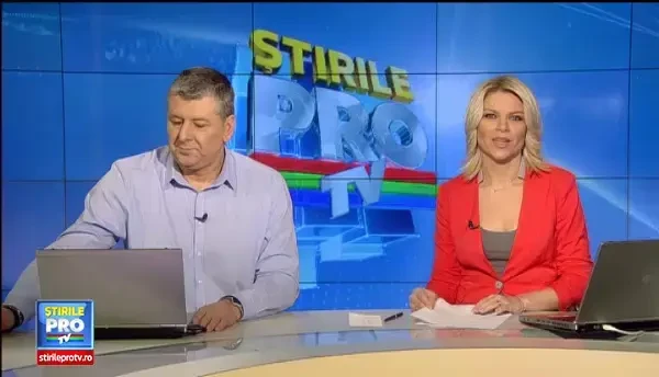 Amanta presedintelui Francois Hollande cere despagubiri de 50.000 de euro de la revista Closer