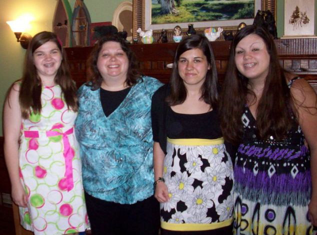 Tripla casatorie in SUA. S-au cununat in acelasi timp de dragul mamei lor, care a murit 12 ore mai tarziu