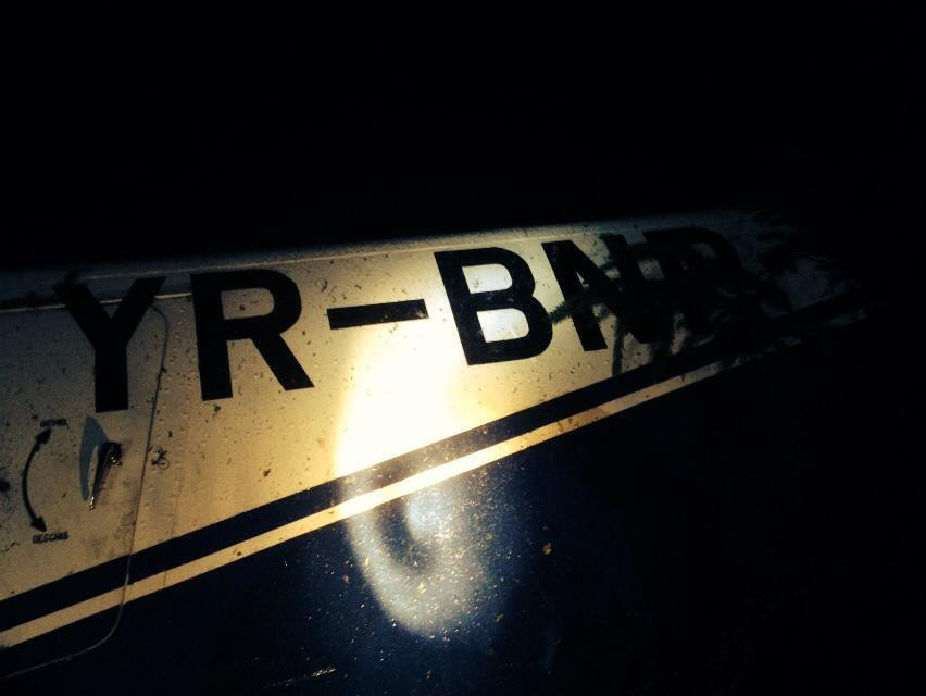 MApN: Tanara moarta in urma accidentului aviatic avea 23 de ani si era ofiter-student