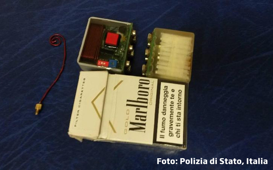 Mai tare ca James Bond. Ce ascundea un roman intr-un banal pachet de tigari