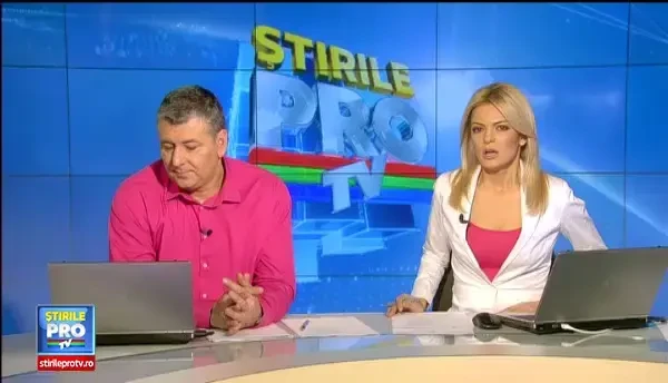 PRIMELE IMAGINI cu epava avionului. Un padurar a fost cel care i-a gasit pe supravietuitori in varful de munte