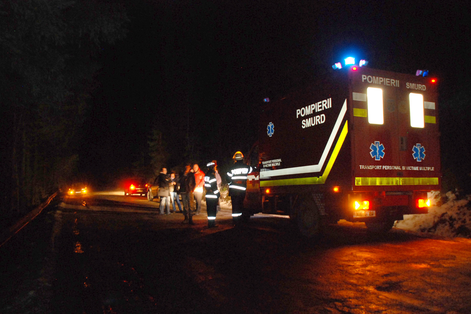 11 persoane, intre care si un copil de 3 ani, au ajuns la spital in urma unui accident ce a avut loc pe DN1