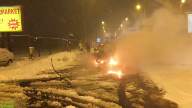 O masina a ambasadei SUA la Bucuresti a luat foc. Ce a aparut pe bordul masinii cu putin timp inainte de incident