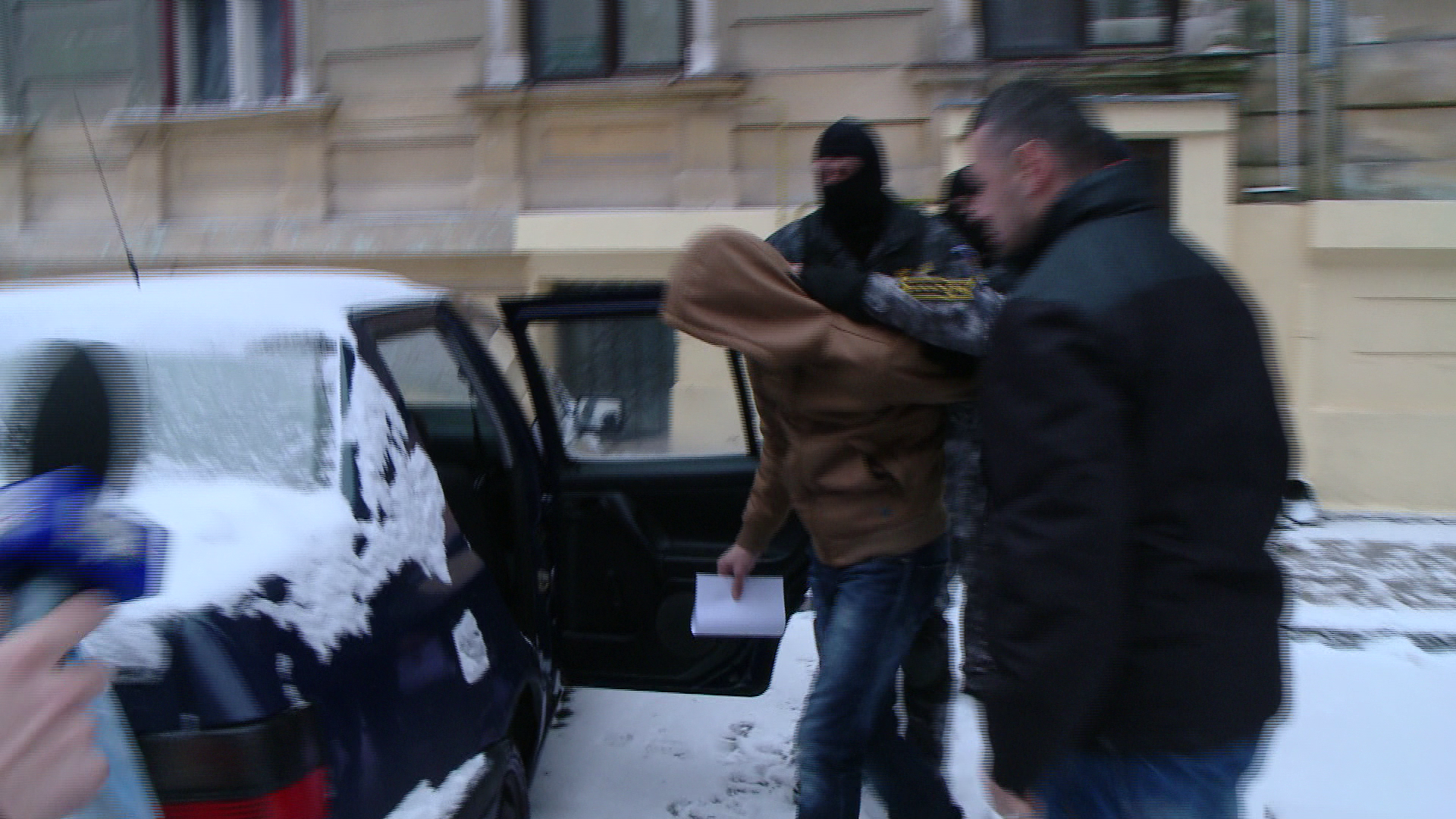 Noua tineri maramureseni cercetati pentru furt calificat