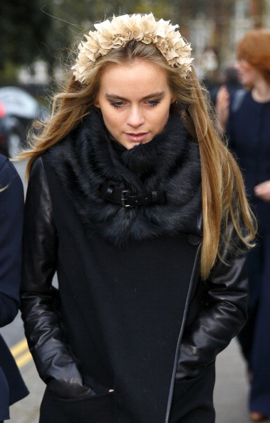 Cressida, iubita printului Harry, vrea sa fie independenta. Cat castiga ea la noul job