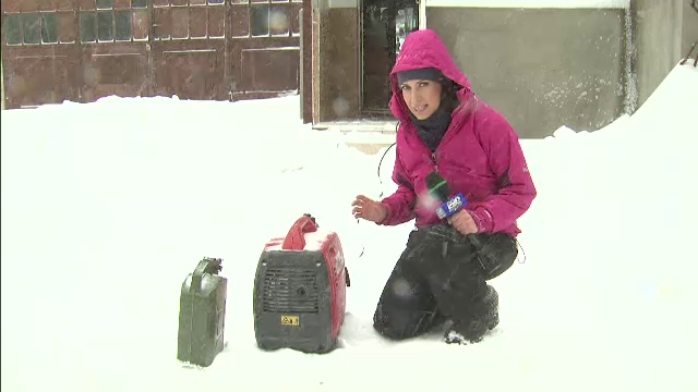 Sfaturi in caz de urgenta. Ce trebuie sa aveti in casa daca ramaneti fara curent si caldura pe timp de viscol
