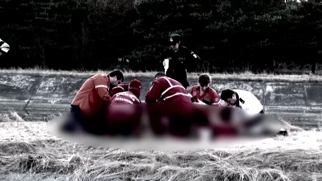 Inchisoare cu executare pentru trei fosti angajati ai SRI Timisoara, acuzati ca au omorat in bataie un hot de fier vechi