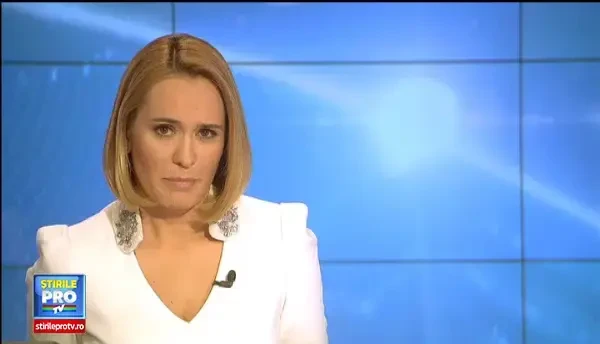 O femeie a nascut in trenul Tecuci-Iasi, asistata de controloarea de bilete. In ce stare sunt mama si copilul