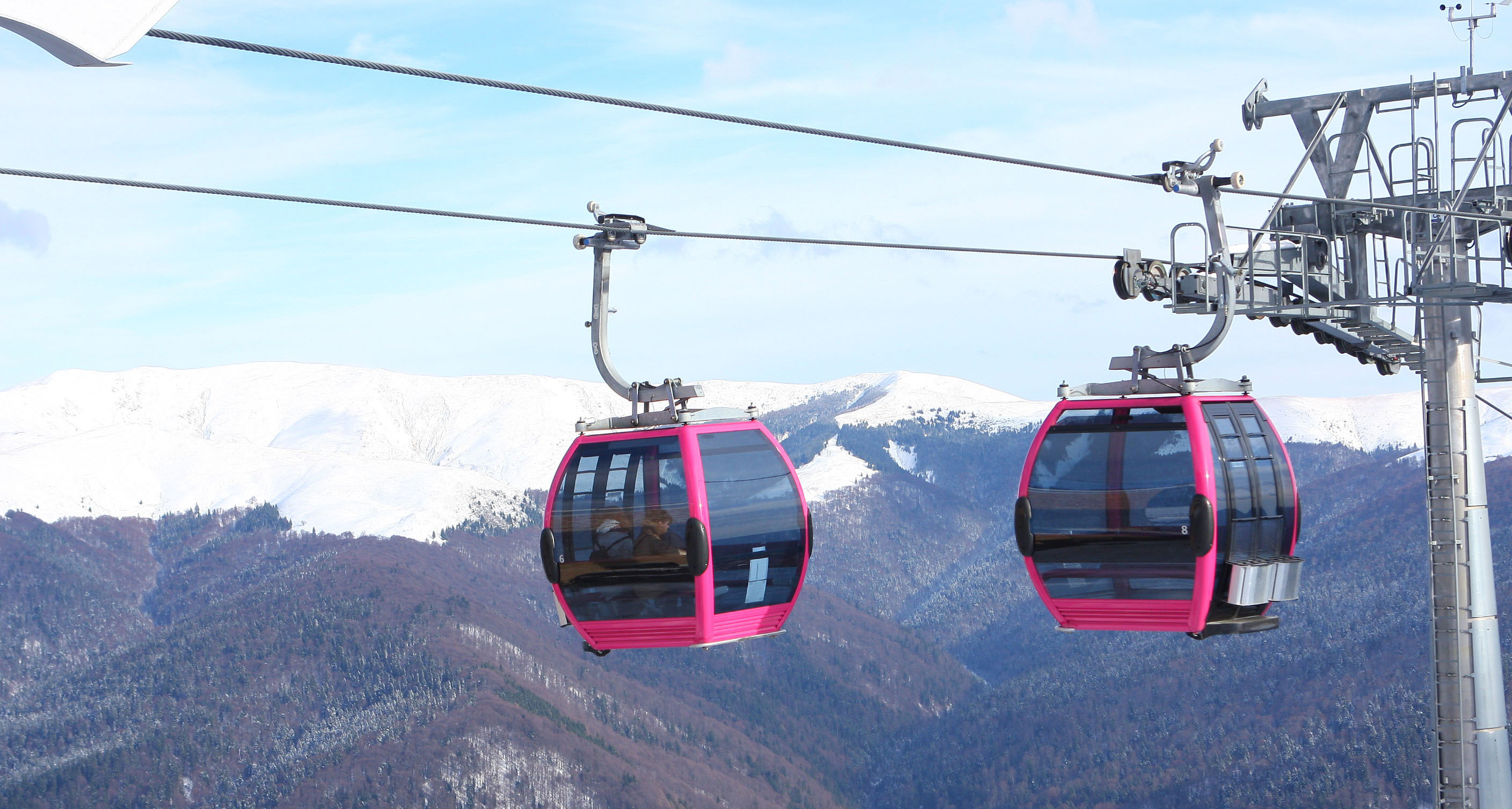 Cat va costa sa urcati cu telescaunul si telegondola la Sinaia. Tarifele complete pentru iarna aceasta