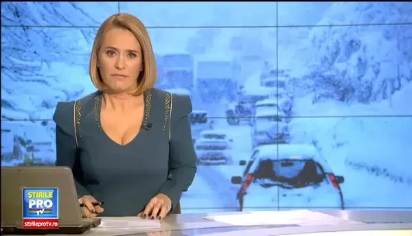 Filmul de cosmar trait de sinistrati, in Constanta. Voluntarii i-au scos de sub zapada ce a inghitit si masinile armatei