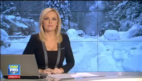 Drama romanilor din satele complet izolate din cauza ninsorilor. Stau ingropati in zapezi de 4 metri de o saptamana