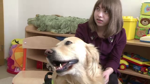 Statul ii marginalizeaza pana devin o povara pentru parinti. Fundatia care incearca sa ii ajute pe copiii cu dizabilitati