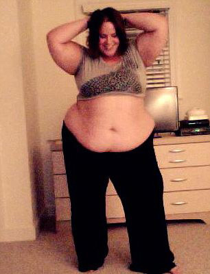 O femeie supraponderala din SUA face senzatie pe net, dovedind ca poate dansa la fel de bine ca un star pop. VIDEO