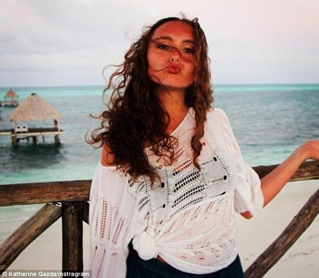 Justin Bieber are planuri mari. Se gandeste sa se aseze la casa lui si sa aiba copii, dar nu cu Selena Gomez