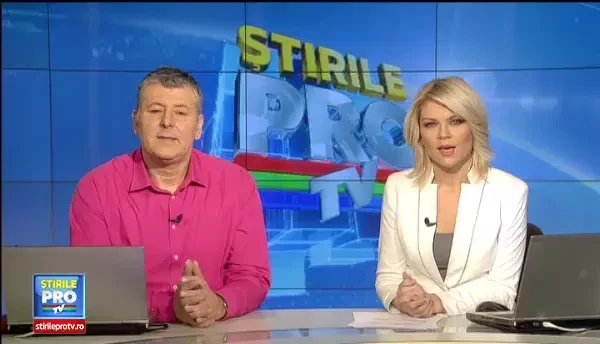 Shia LaBeouf, cu o punga pe cap pe covorul rosu la Berlin. Mesajul ciudat transmis la premiera lui