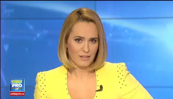 Moment bizar pe covorul rosu de la Berlin