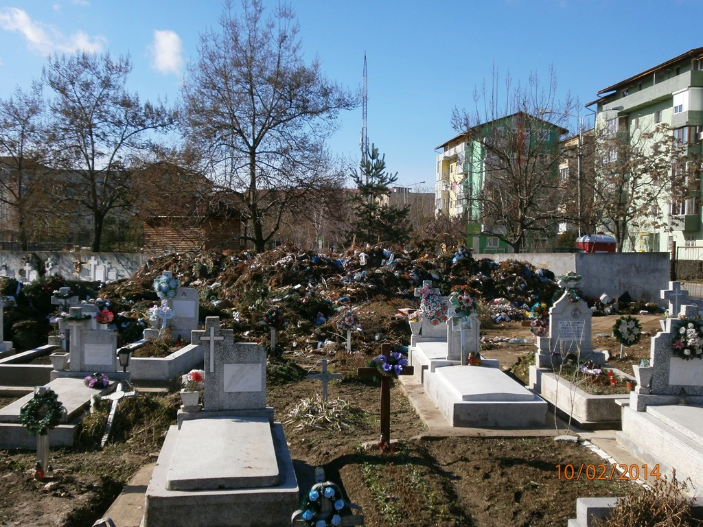 Amenda record pentru administratorul cimitirului din Calea Sagului: 25.000 de lei. De ce a fost sanctionat
