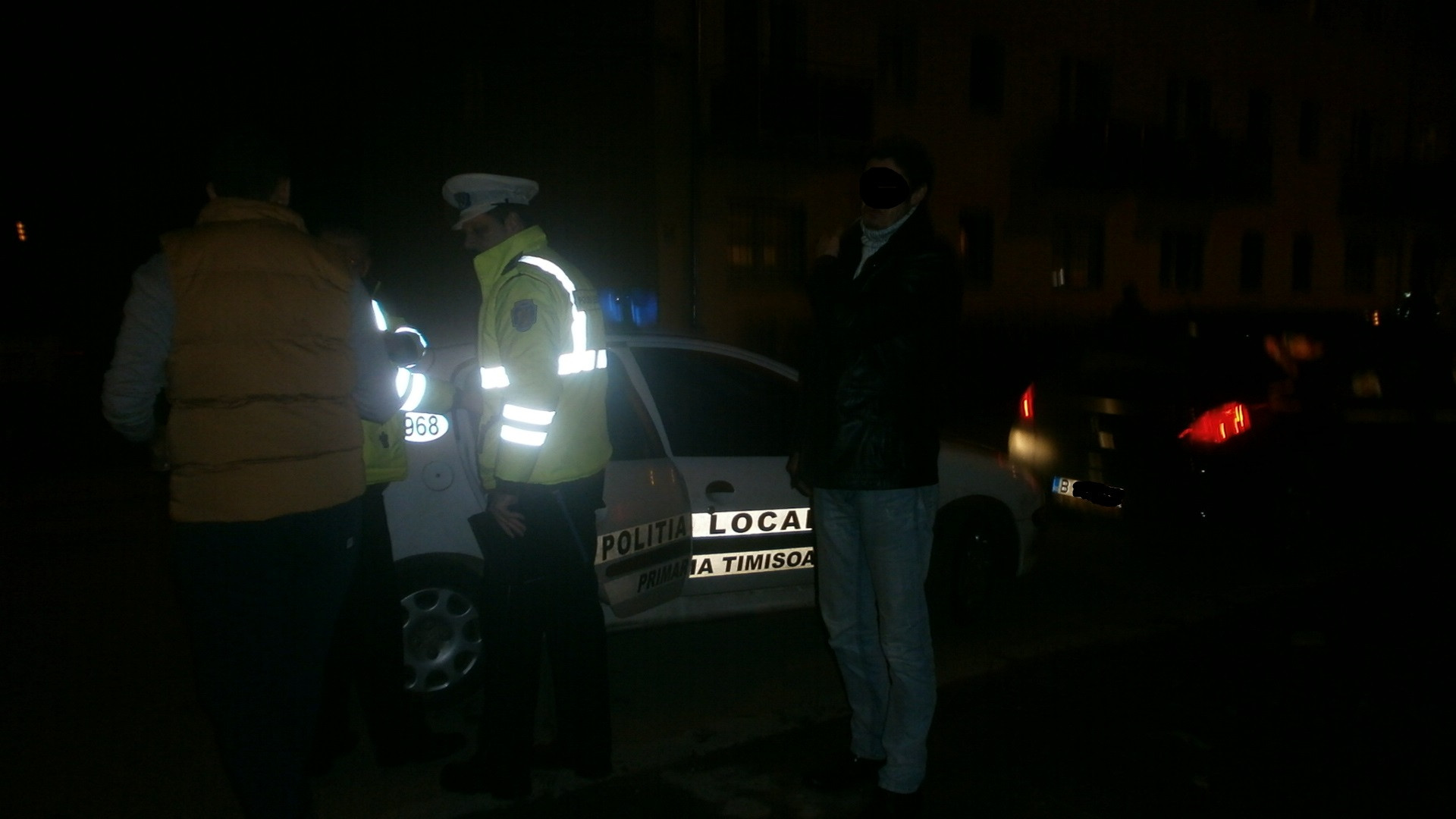 Scandal in Complexul Studentesc. Patru tineri au fost opriti de la bataie numai cu spray-uri lacrimogene