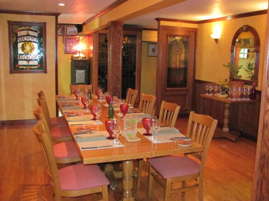 Cel mai exclusivist restaurant din Statele Unite se afla in subsolul unei case. Clientii trebuie sa astepte si cinci ani