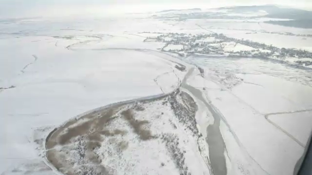 Sloiurile de gheata de pe raurile Bistrita si Dorna ameninta Suceava. Plan anti-inundatii facut din elicopter de autoritati