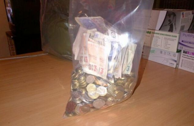 Cel mai eficient cersetor din Marea Britanie. S-a laudat in fata politiei ca a strans 1000 de euro in 3 zile