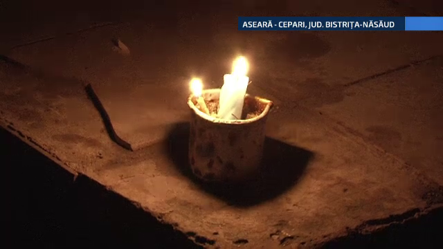 Un copil de 14 ani a murit electrocutat. Baiatul s-a chinuit sa lege ilegal fire electrice ca sa aiba curent