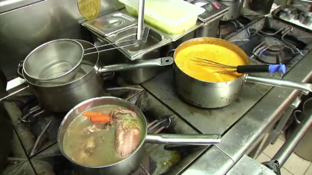 Renumele bucatariei frantuzesti, protejat prin lege. Francezi vor limitarea semipreparatelor in restaurante