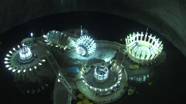 "Sa vina sa vada minunea". Actorul favorit la Oscar, invitat special la Salina Turda dupa gestul de pe Twitter