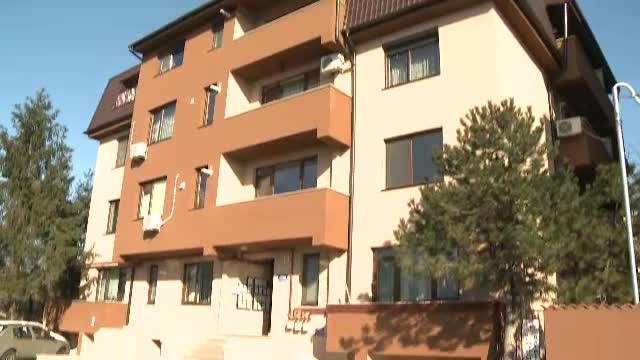 Romania, tara in care iti poti face casa si in mijlocul drumului. Anomaliile din cartierele Damaroaia si Bucurestii Noi