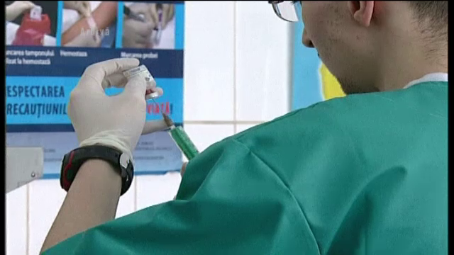 Incident scandalos. Ce a patit un copil de 11 luni, dupa ce o asistenta maternala l-a tratat cu metode babesti pentru arsuri