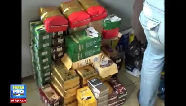 Descinderi intr-o piata din Bihor. Peste 100 de kilograme de cafea si mai multe kilograme de tutun au fost confiscate