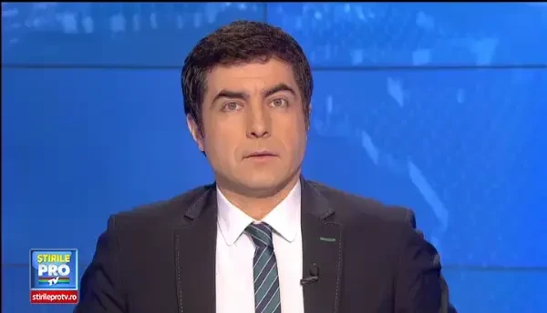 Incendiu puternic la o fabrica de mobila, 150 de muncitori evacuati. Pompierii au intervenit cu 10 autospeciale