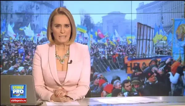 Politia a intervenit in forta impotriva manifestantilor din Kiev. Numarul total al mortilor a ajuns la 10