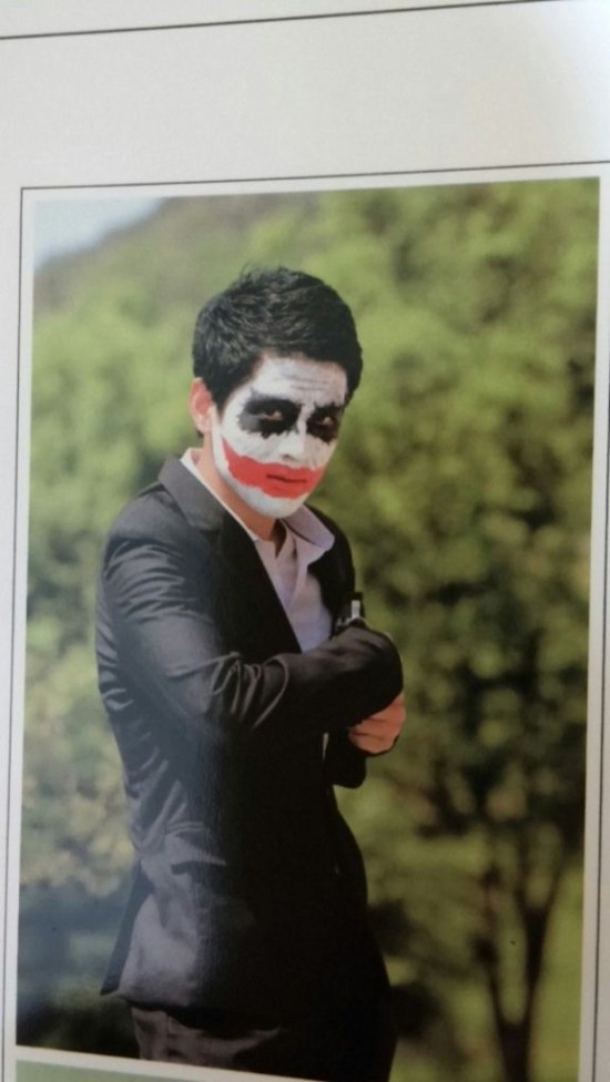 Elevii unui liceu din Coreea de Sud au avut dreptul de a avea poze personalizate in albumul scolar. Cum arata fotografiile