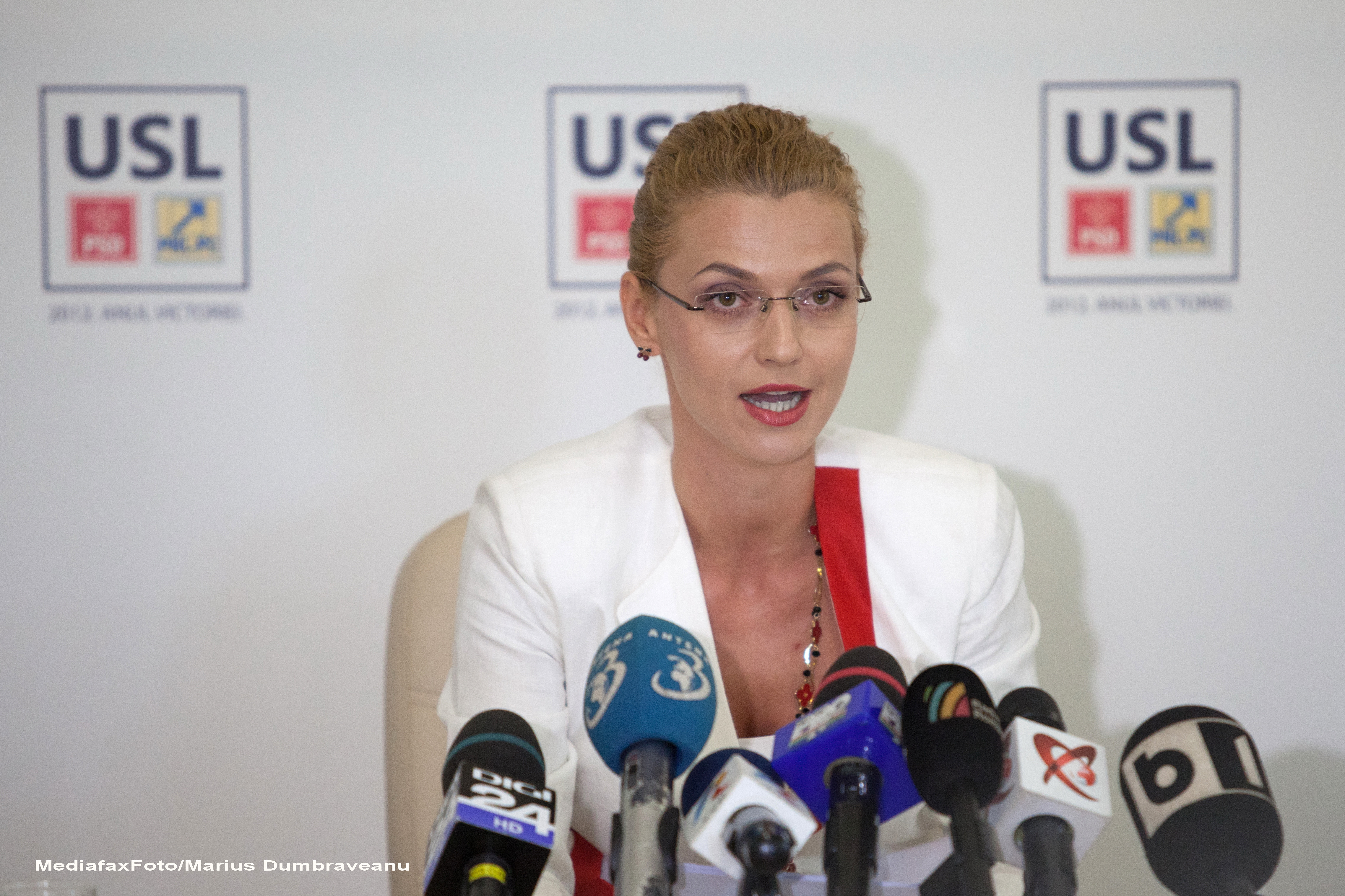 Razboi al declaratiilor intre Ponta si Gorghiu, pe tema alocatiilor pentru copii: "Parca se reia campania de minciuni!"