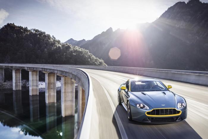 aston martin geneva 2014 - 3