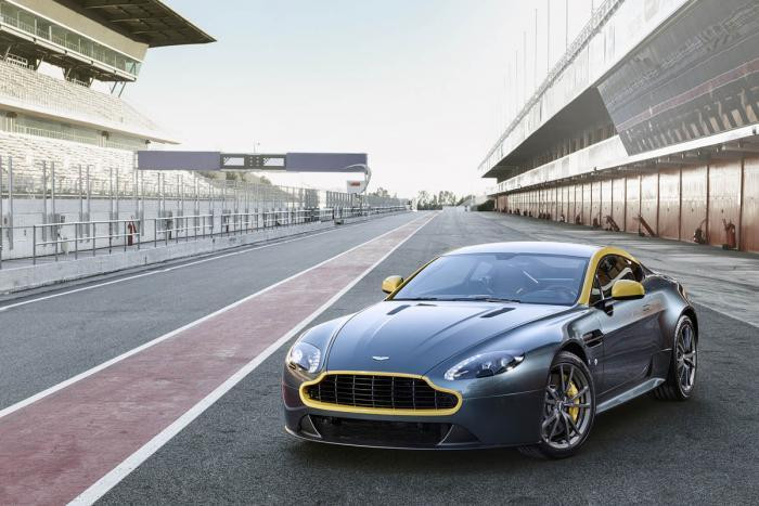 aston martin geneva 2014 - 4