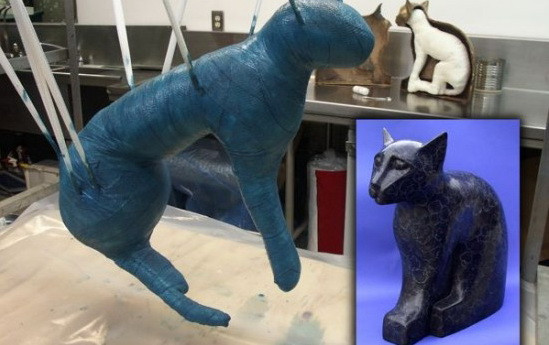 O companie din Statele Unite este singura din lume care ofera servicii de mumificare. Cum decurge intregul proces