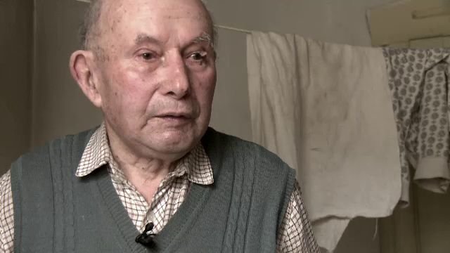 Un milion de batrani traiesc in mizerie si se sting cu zile, in timp ce autoritatile risipesc banii publici pe cladiri goale