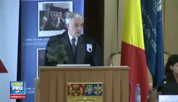 Isarescu: Bucurestiul poate intra si maine in zona euro, dar trebuie sa intre si restul Romaniei