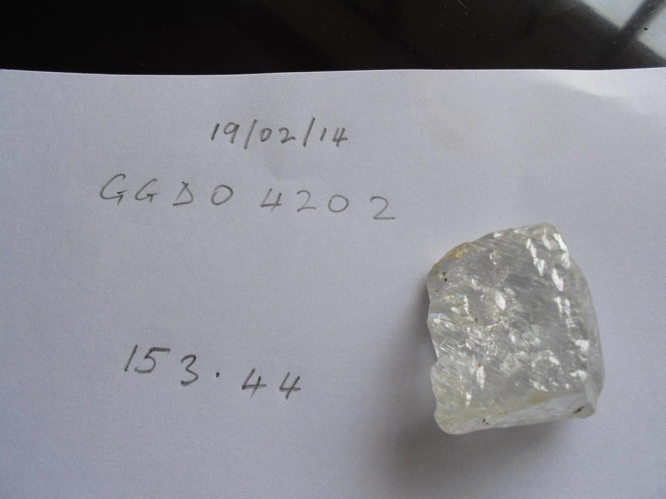 Cum arata diamantul de 6,2 milioane de dolari ce a fost descoperit intr-una dintre cele mai sarace tari din lume