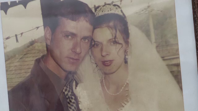 Si-a pus capat zilelor de teama ca isi va pierde sotul. Mesajul lasat de femeie in biletul de adio