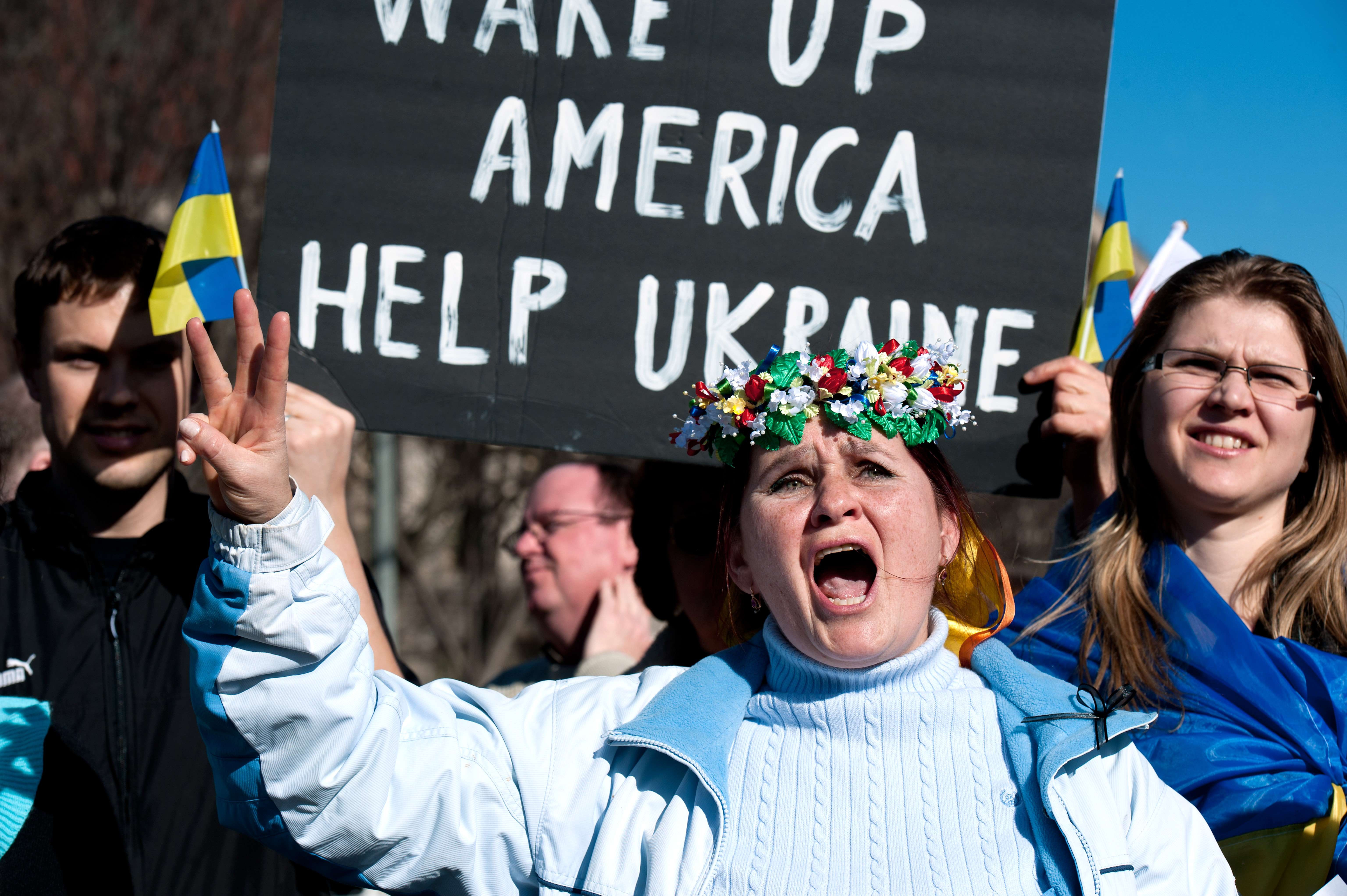 Ucraina, lasata de Ianukovici in pragul falimentului. Ce se va intampla daca Rusia nu reia ajutorul financiar